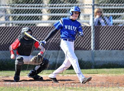 Thumbnail 3 in Ponder vs. Wolfe City (Bells Tournament) photogallery.