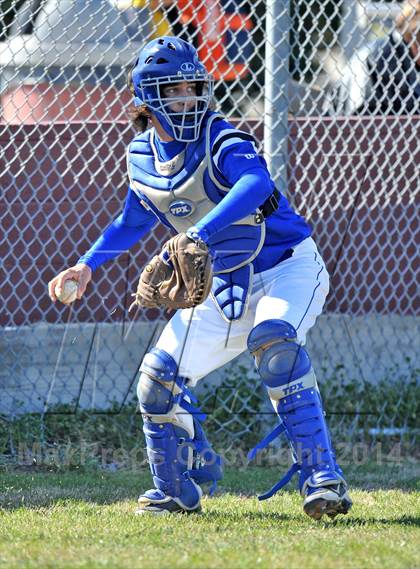 Thumbnail 2 in Ponder vs. Wolfe City (Bells Tournament) photogallery.