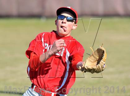 Thumbnail 3 in Ponder vs. Wolfe City (Bells Tournament) photogallery.