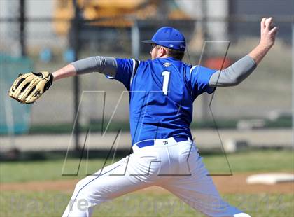 Thumbnail 2 in Ponder vs. Wolfe City (Bells Tournament) photogallery.