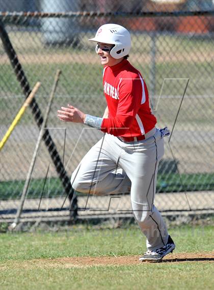Thumbnail 1 in Ponder vs. Wolfe City (Bells Tournament) photogallery.