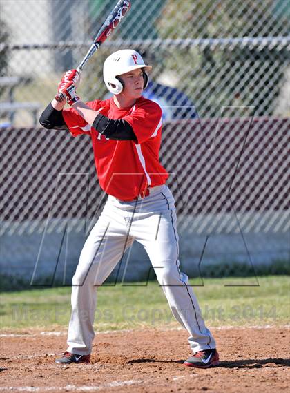 Thumbnail 3 in Ponder vs. Wolfe City (Bells Tournament) photogallery.