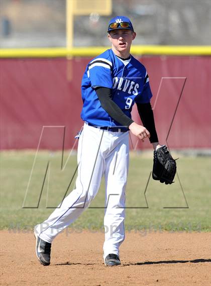 Thumbnail 3 in Ponder vs. Wolfe City (Bells Tournament) photogallery.