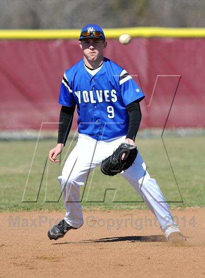 Thumbnail 1 in Ponder vs. Wolfe City (Bells Tournament) photogallery.