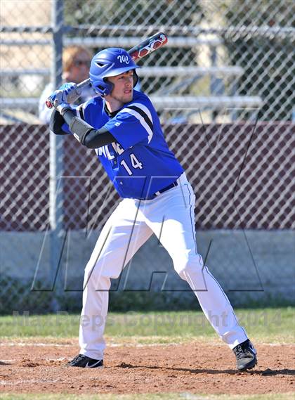 Thumbnail 2 in Ponder vs. Wolfe City (Bells Tournament) photogallery.
