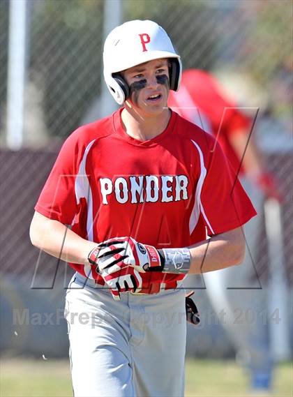 Thumbnail 1 in Ponder vs. Wolfe City (Bells Tournament) photogallery.