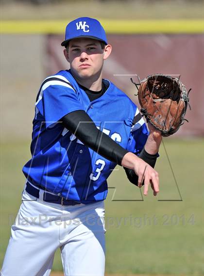 Thumbnail 3 in Ponder vs. Wolfe City (Bells Tournament) photogallery.
