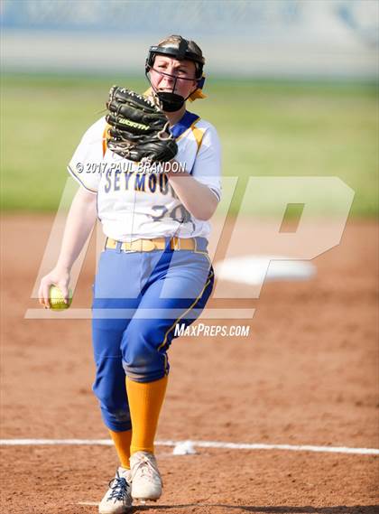 Thumbnail 1 in North Branford vs. Seymour (CIAC Class M Final) photogallery.