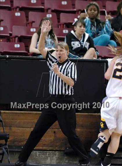 Thumbnail 3 in Kennedy vs. Oak Ridge (CIF SJS D1 Final) photogallery.