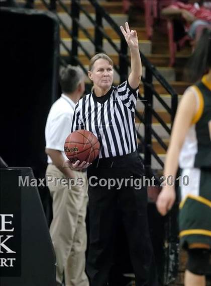 Thumbnail 2 in Kennedy vs. Oak Ridge (CIF SJS D1 Final) photogallery.
