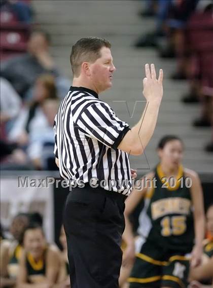 Thumbnail 3 in Kennedy vs. Oak Ridge (CIF SJS D1 Final) photogallery.