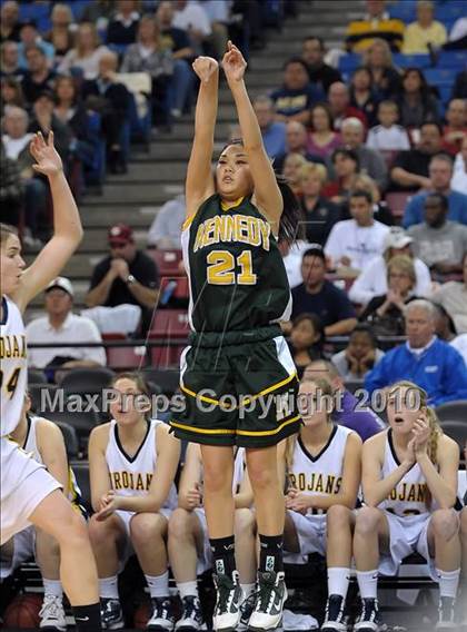 Thumbnail 2 in Kennedy vs. Oak Ridge (CIF SJS D1 Final) photogallery.