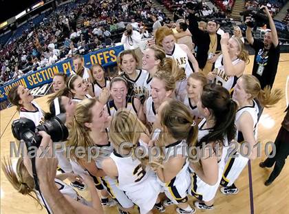 Thumbnail 1 in Kennedy vs. Oak Ridge (CIF SJS D1 Final) photogallery.