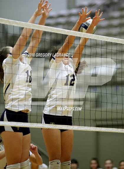 Thumbnail 2 in Coronado vs Flower Mound  photogallery.