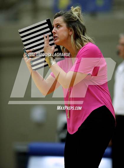 Thumbnail 3 in Coronado vs Flower Mound photogallery.