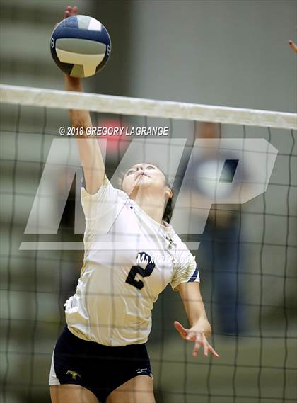 Thumbnail 3 in Coronado vs Flower Mound photogallery.