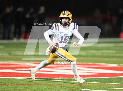 Thumbnail 3 in Avon @ Wadsworth (OHSAA Division 2 Regional) photogallery.