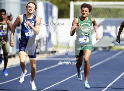 Thumbnail 1 in Bob Hayes Invitational (400m) photogallery.