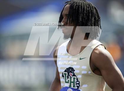 Thumbnail 2 in Bob Hayes Invitational (400m) photogallery.