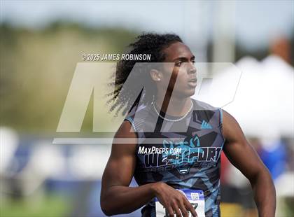 Thumbnail 1 in Bob Hayes Invitational (400m) photogallery.