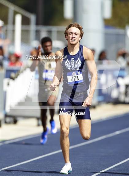 Thumbnail 3 in Bob Hayes Invitational (400m) photogallery.