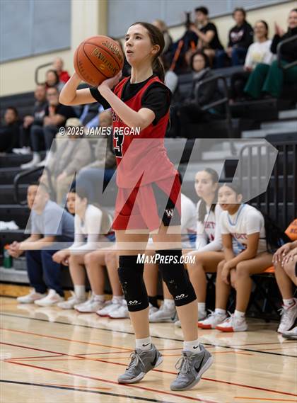 Thumbnail 2 in Hillsdale vs. Westmont (CIF CCS D2 Girls Basketball Quarterfinal) photogallery.