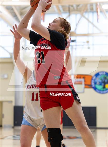 Thumbnail 3 in Hillsdale vs. Westmont (CIF CCS D2 Girls Basketball Quarterfinal) photogallery.