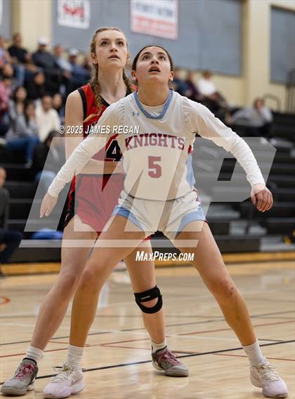Thumbnail 1 in Hillsdale vs. Westmont (CIF CCS D2 Girls Basketball Quarterfinal) photogallery.