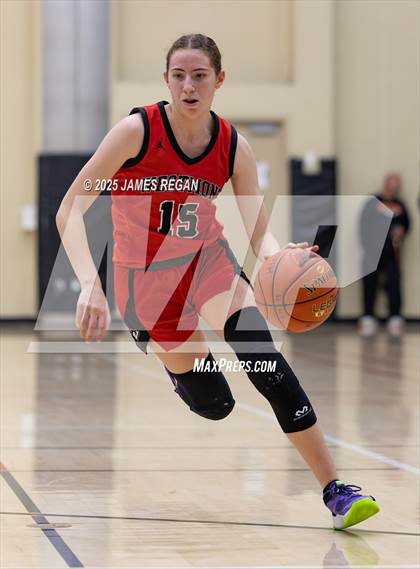 Thumbnail 3 in Hillsdale vs. Westmont (CIF CCS D2 Girls Basketball Quarterfinal) photogallery.