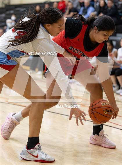 Thumbnail 2 in Hillsdale vs. Westmont (CIF CCS D2 Girls Basketball Quarterfinal) photogallery.