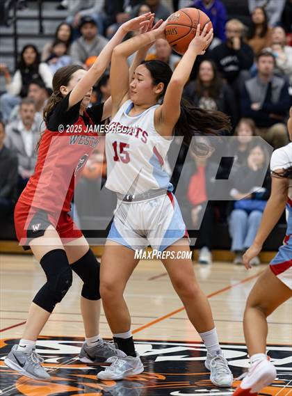 Thumbnail 1 in Hillsdale vs. Westmont (CIF CCS D2 Girls Basketball Quarterfinal) photogallery.