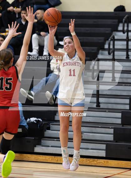 Thumbnail 2 in Hillsdale vs. Westmont (CIF CCS D2 Girls Basketball Quarterfinal) photogallery.