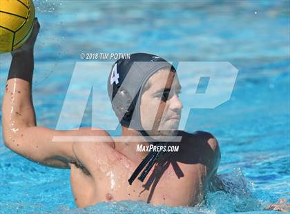 Thumbnail 1 in Greenwich vs La Jolla photogallery.