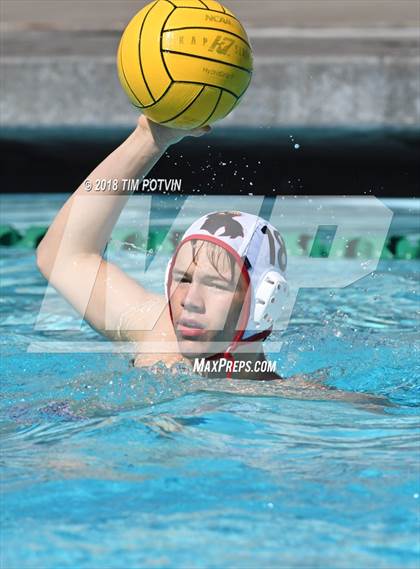 Thumbnail 1 in Greenwich vs La Jolla photogallery.