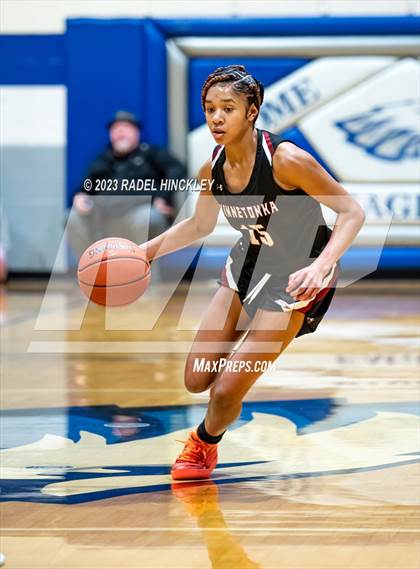 Thumbnail 2 in Winnetonka vs. Grain Valley (Grain Valley Invitational) photogallery.