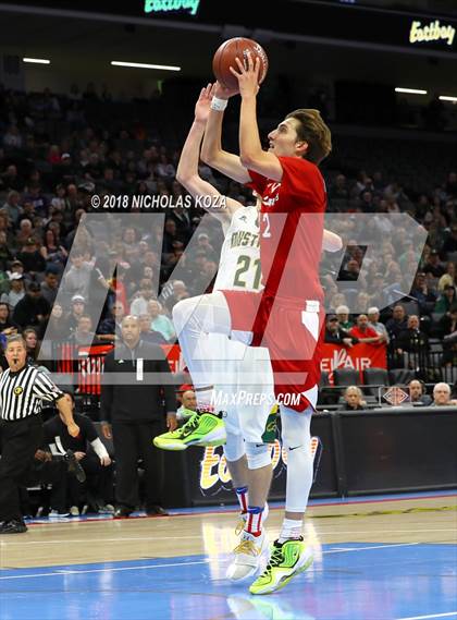Thumbnail 3 in Santa Clarita Christian vs. Argonaut (CIF State D5 Finals) photogallery.