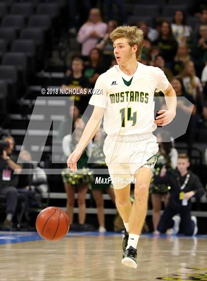 Thumbnail 1 in Santa Clarita Christian vs. Argonaut (CIF State D5 Finals) photogallery.