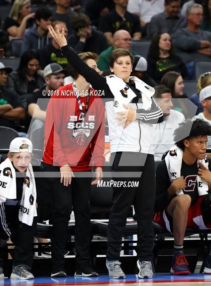 Thumbnail 2 in Santa Clarita Christian vs. Argonaut (CIF State D5 Finals) photogallery.