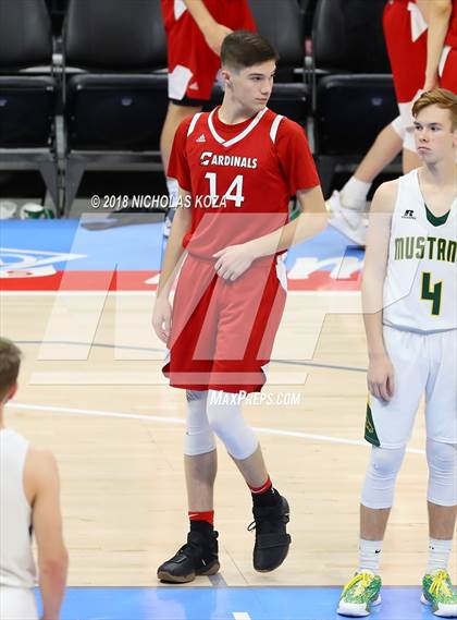 Thumbnail 2 in Santa Clarita Christian vs. Argonaut (CIF State D5 Finals) photogallery.