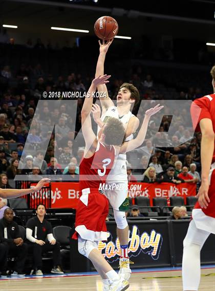 Thumbnail 1 in Santa Clarita Christian vs. Argonaut (CIF State D5 Finals) photogallery.