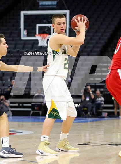Thumbnail 1 in Santa Clarita Christian vs. Argonaut (CIF State D5 Finals) photogallery.