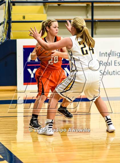 Thumbnail 2 in Highland Park vs Rockwall photogallery.