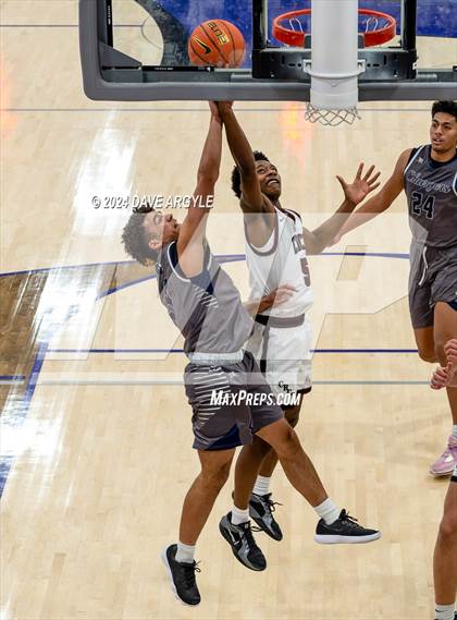 Thumbnail 3 in Corner Canyon vs. Cardinal Ritter College Prep (Holiday Hoopfest) photogallery.