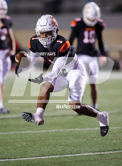 Thumbnail 2 in Hillcrest @ Aledo (UIL Class 5A Division 2 Bi-District Playoff) photogallery.
