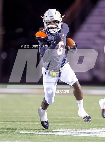 Thumbnail 1 in Hillcrest @ Aledo (UIL Class 5A Division 2 Bi-District Playoff) photogallery.