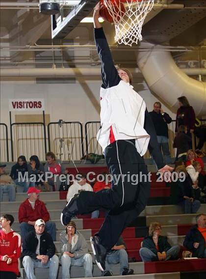 Thumbnail 1 in Natrona County @ Central High (2009 McDonald Classic) photogallery.