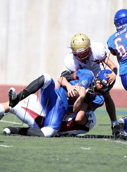 Thumbnail 1 in Westlake vs Oaks Christian (Battle for Veterans) photogallery.