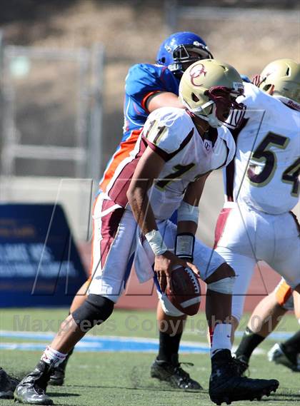 Thumbnail 1 in Westlake vs Oaks Christian (Battle for Veterans) photogallery.