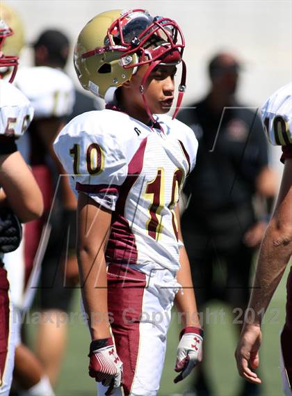 Thumbnail 2 in Westlake vs Oaks Christian (Battle for Veterans) photogallery.