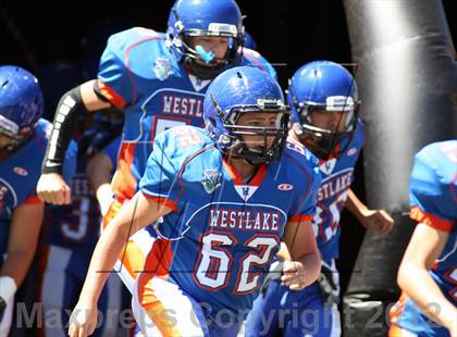 Thumbnail 3 in Westlake vs Oaks Christian (Battle for Veterans) photogallery.